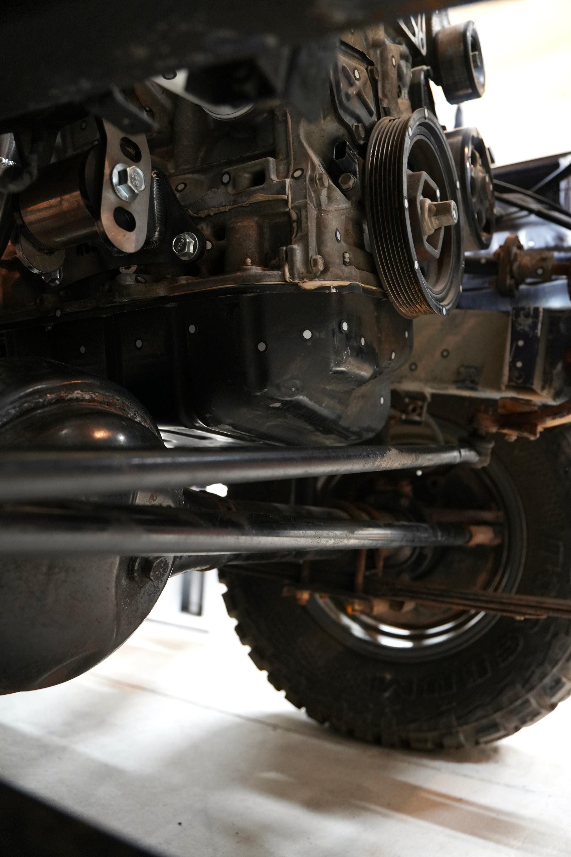 Steering bars retained in factory position with K24 swap using RBZ Harmony engine mounts in Suzuki Samurai